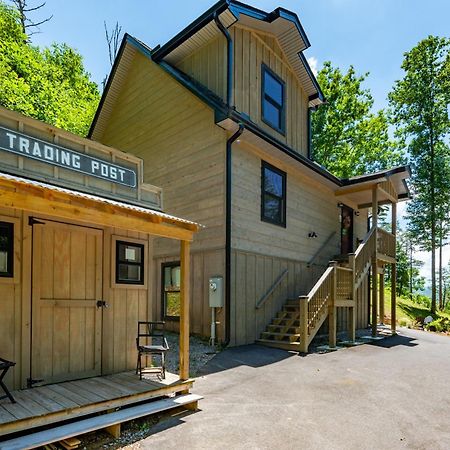 Lil Cabin In The Cove! Mtn Views, Theater, Hot Tub, Games, King Beds, Prime Location! Сивиървил Екстериор снимка